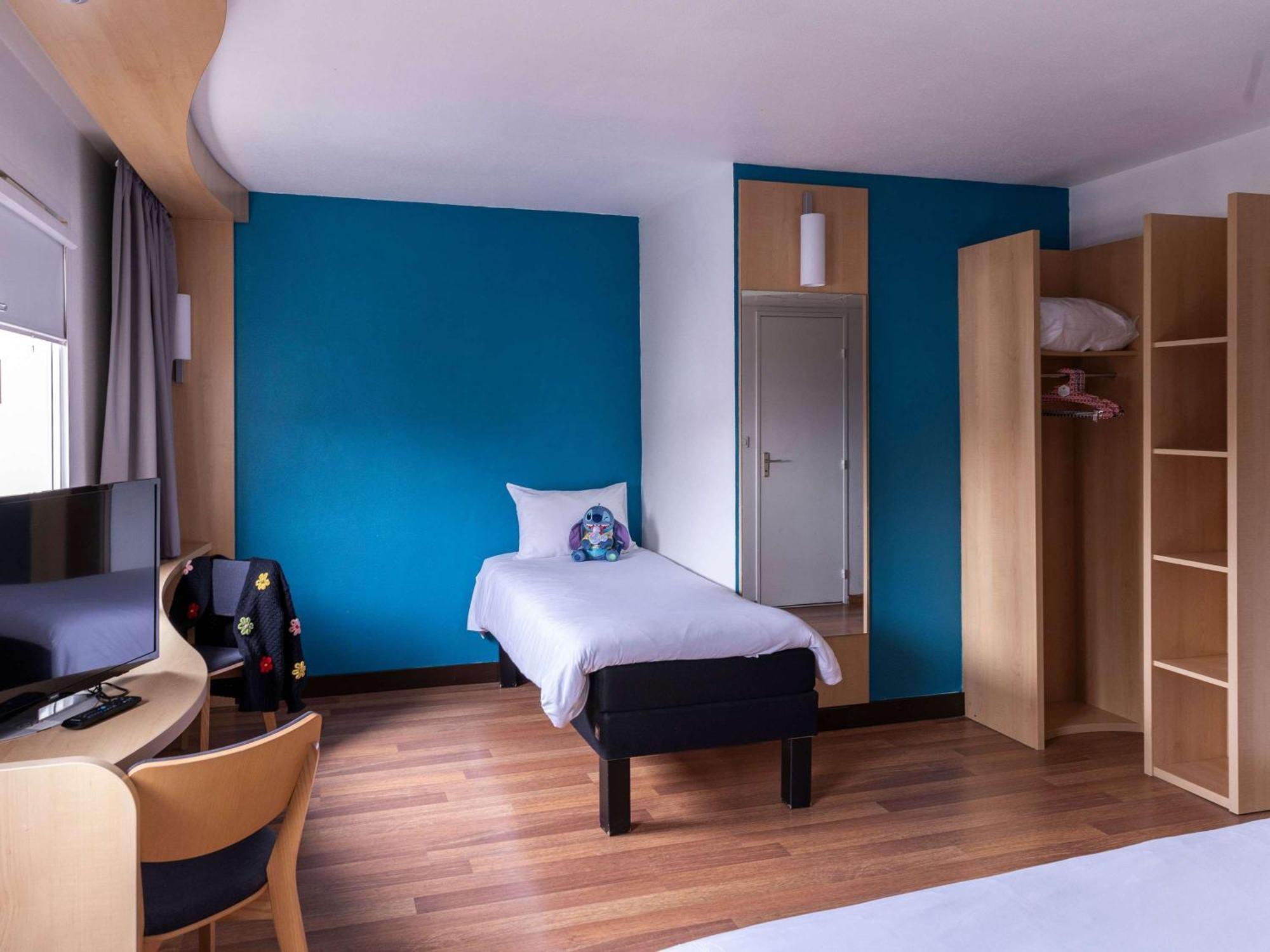 Hotel Ibis Lille Lomme Centre Exterior foto